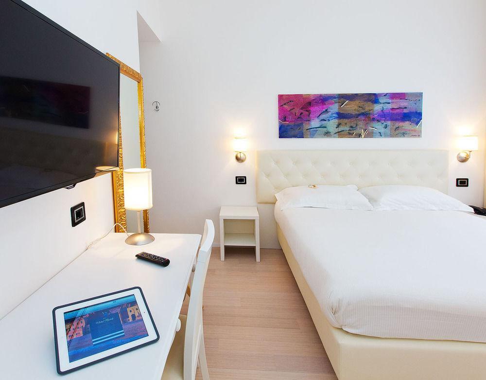 Hotel Maine Finale Ligure Εξωτερικό φωτογραφία