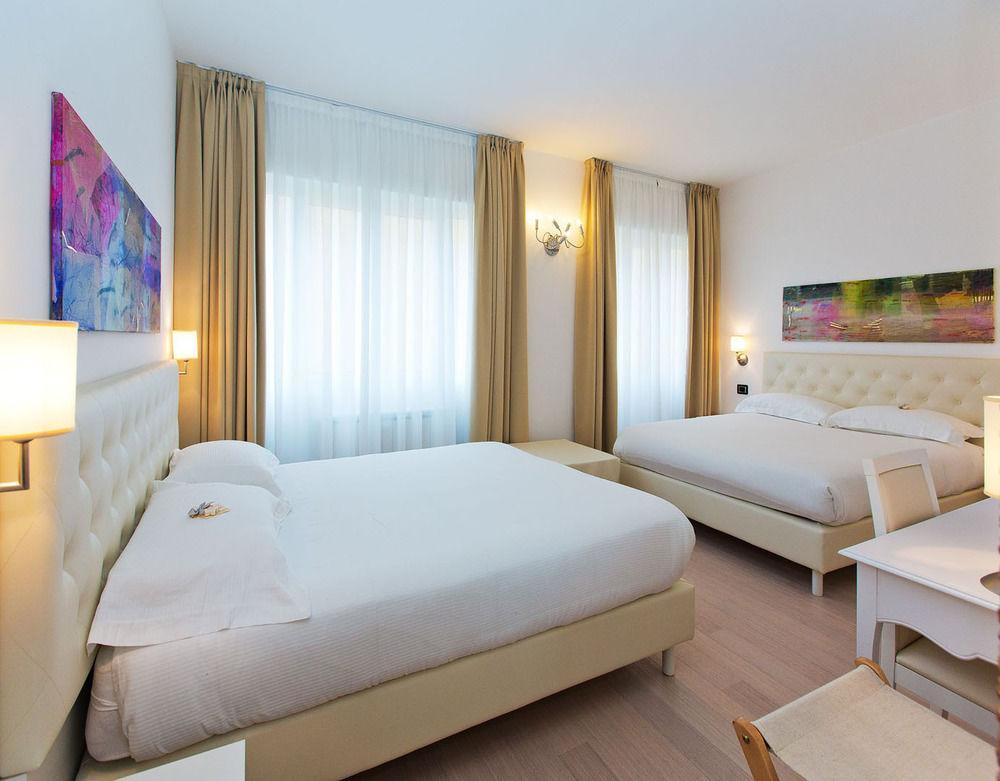 Hotel Maine Finale Ligure Εξωτερικό φωτογραφία